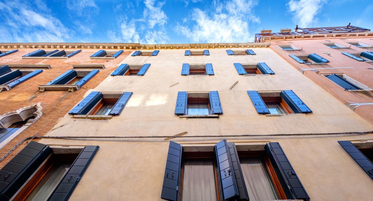 The Lion'S House Apt1 Veneţia Exterior foto
